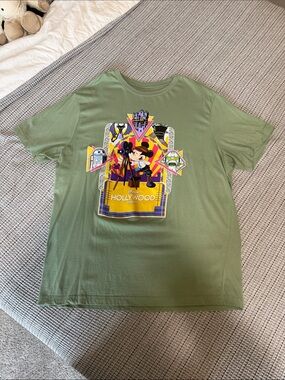 Disney’s Hollywood Studios Tee XL